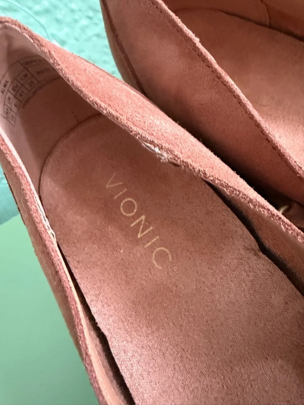 NWOT Vionic Alma Mary Jane Wedge Pumps in Tan Suede Sz 10
